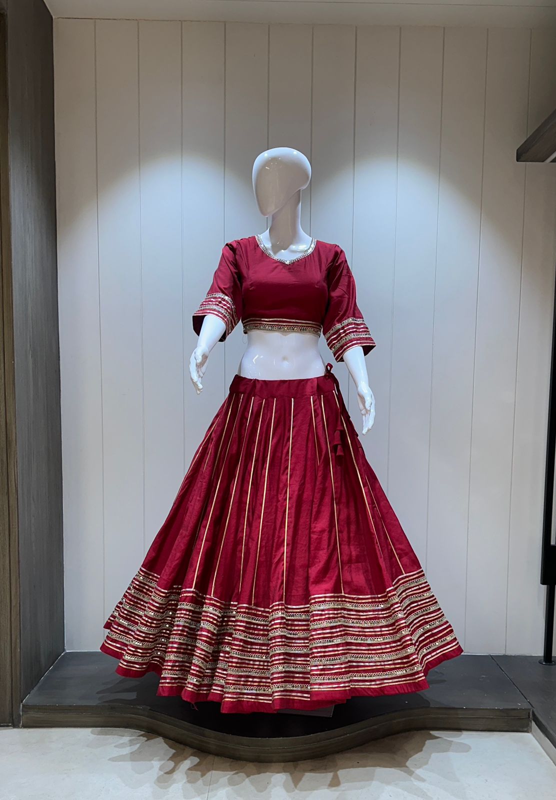 👉Pure roman cotton chaniya choli with heavy laces 💃💃💃