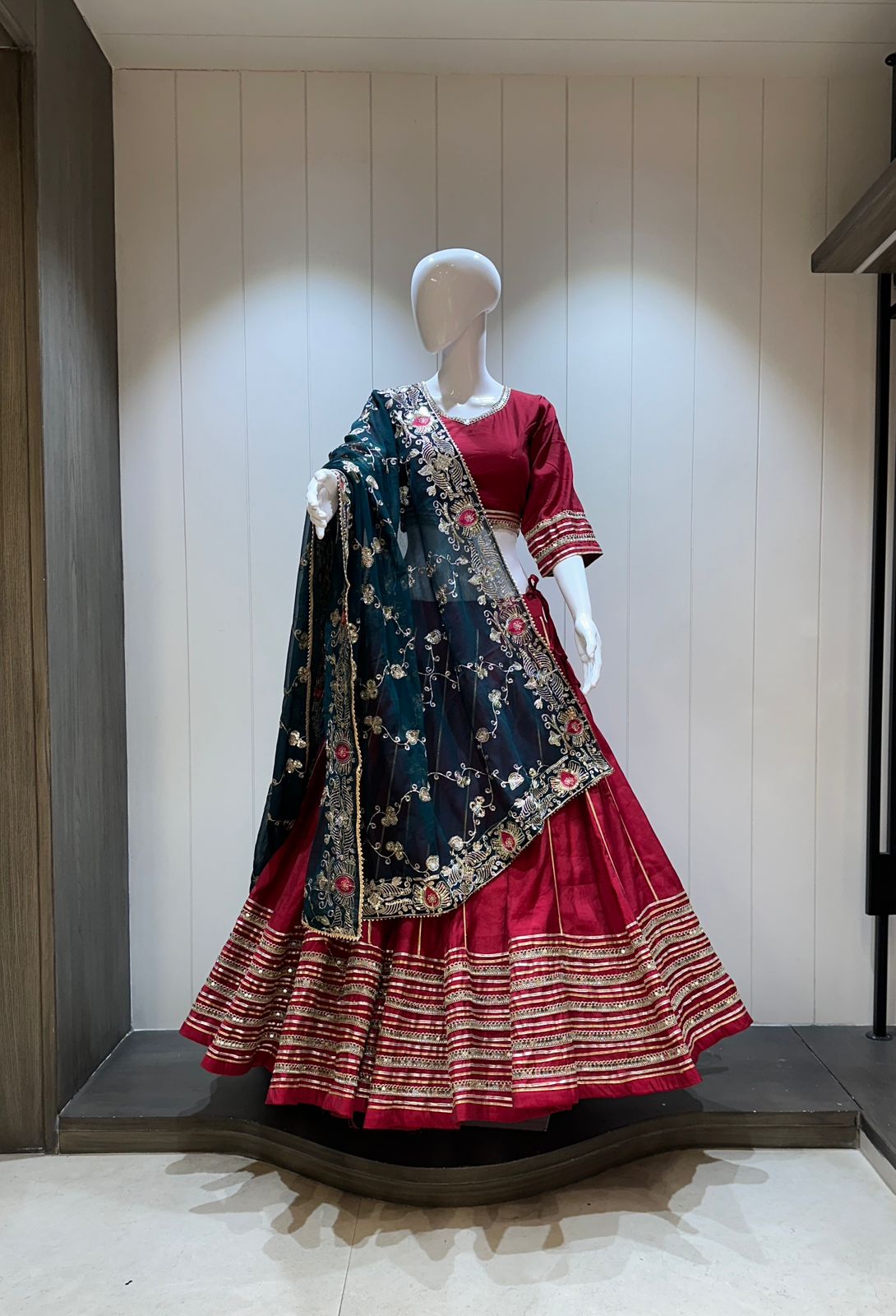 👉Pure roman cotton chaniya choli with heavy laces 💃💃💃